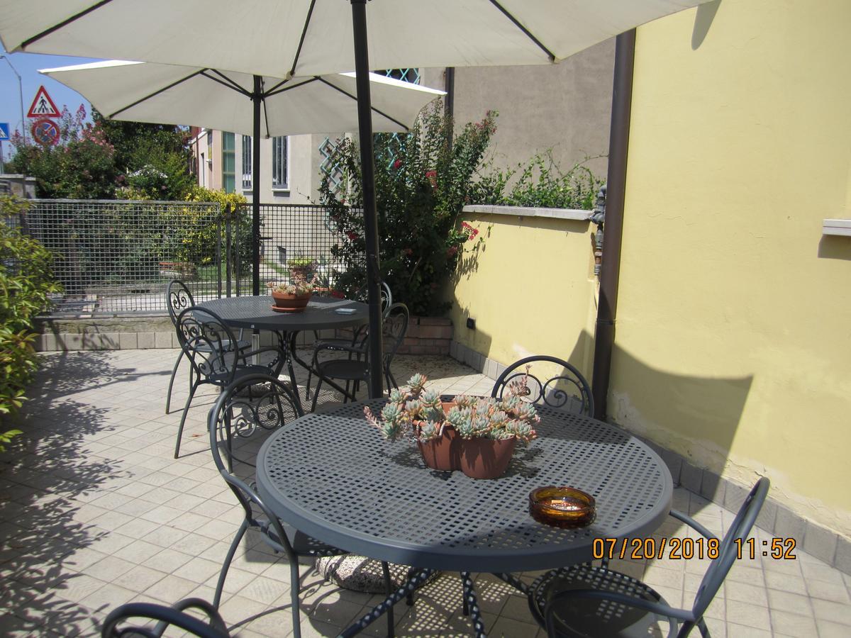 Adelphi Room & Breakfast Ferrara Exteriér fotografie