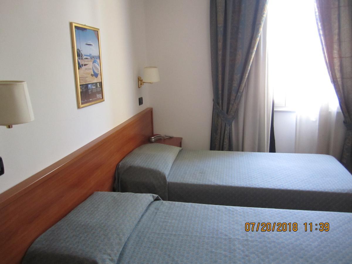Adelphi Room & Breakfast Ferrara Exteriér fotografie